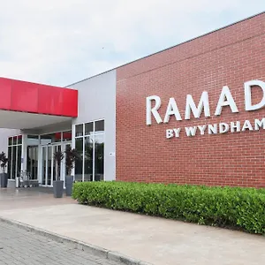 Hotel Ramada By Wyndham Campinas Viracopos, Campinas (Sao Paulo)