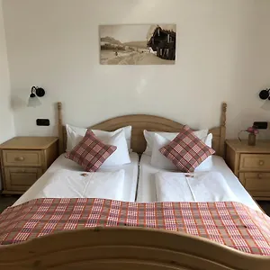 https://gastehaus-tanneck.com-bavaria.com
